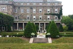 Kykuit: The Rockefeller Estate – One of the Best Day Trips From NYC